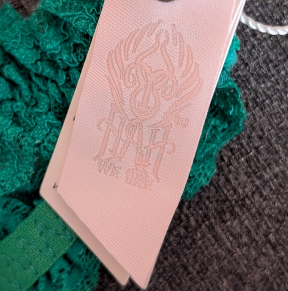 HAH Shamrock Green Lace Garter...So Cute☘️ - Picture 2 of 2